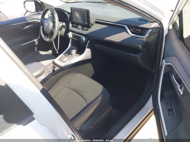 Toyota Rav4 Xle 2019 JTMW1RFV0KD041108 Image 5