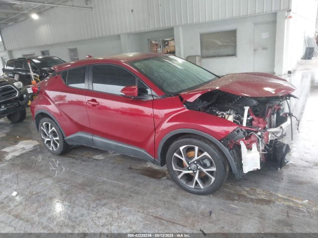 NMTKHMBX2JR039656 Toyota C-HR XLE