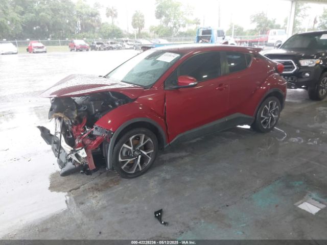 NMTKHMBX2JR039656 Toyota C-HR XLE