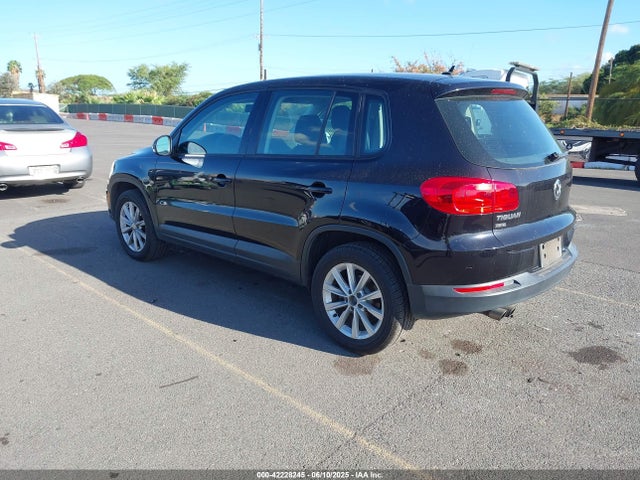 WVGAV7AX0JK004268 Volkswagen 2018
