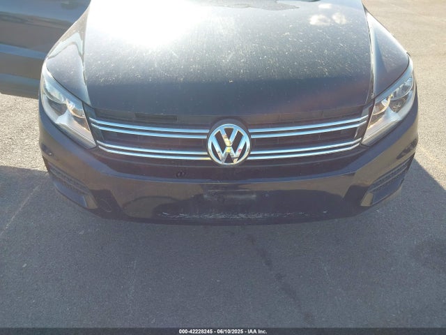 WVGAV7AX0JK004268 Volkswagen 2018