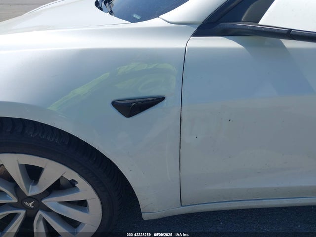 2021 TESLA MODEL 3 5YJ3E1EBXMF983680 Photo 5