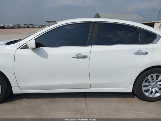 1N4AL3AP0GC153288 Nissan 2016