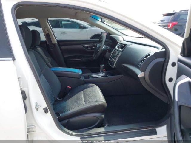 1N4AL3AP0GC153288 Nissan 2016