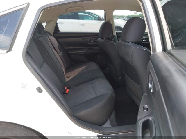 1N4AL3AP0GC153288 Nissan 2016