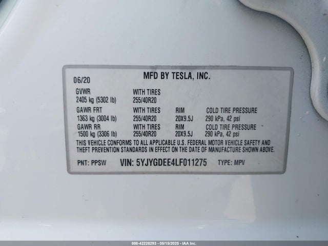 2020 TESLA MODEL Y 5YJYGDEE4LF011275 Photo 8