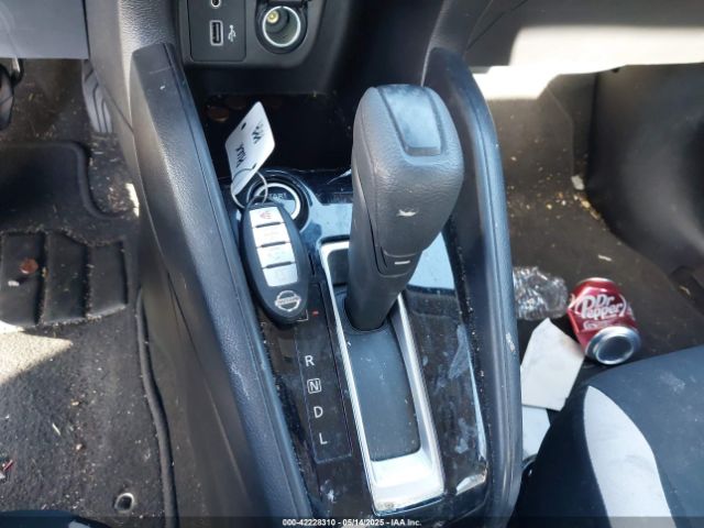 2022 NISSAN VERSA 3N1CN8EV8NL848450 Photo 10