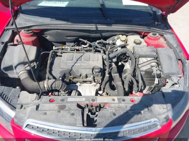 1G1PC5SBXE7476670 Chevrolet Cruze 1lt Auto