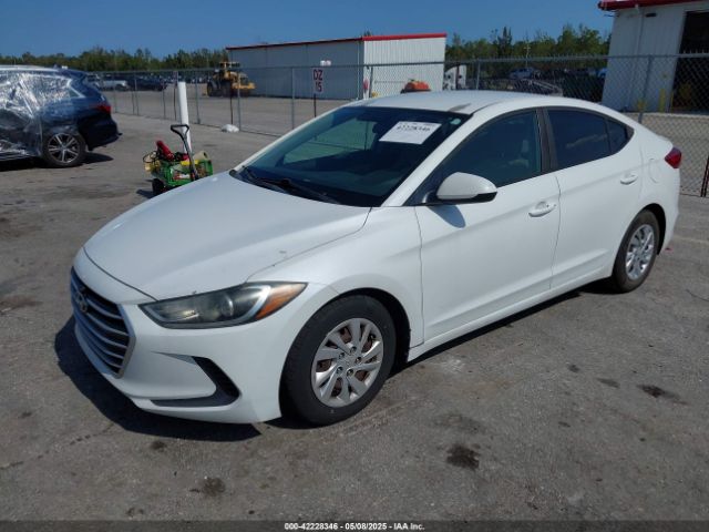 5NPD74LF4JH341703 Hyundai ELANTRA SE