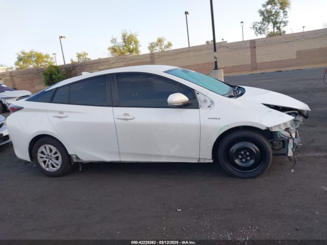 JTDKBRFU9G3001450 Toyota Prius Two