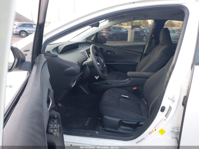 JTDKBRFU9G3001450 Toyota Prius Two