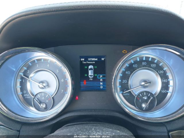 2013 CHRYSLER 300C 2C3CCAKT2DH665439 Photo 6
