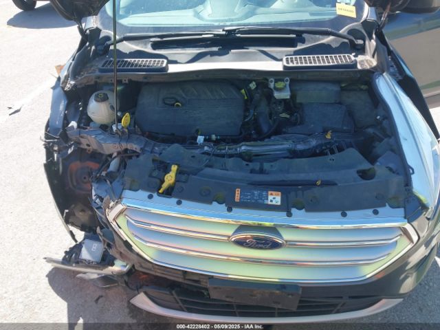 1FMCU0GD5HUF05607 Ford ESCAPE SE