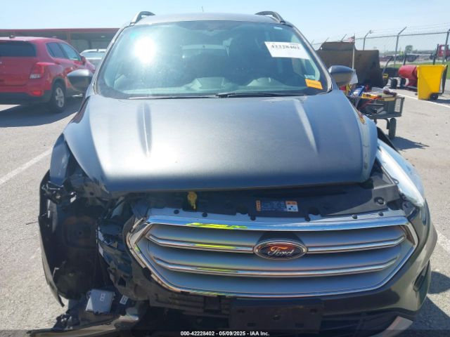1FMCU0GD5HUF05607 Ford ESCAPE SE