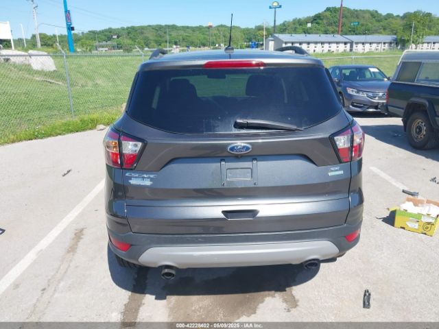 1FMCU0GD5HUF05607 Ford ESCAPE SE