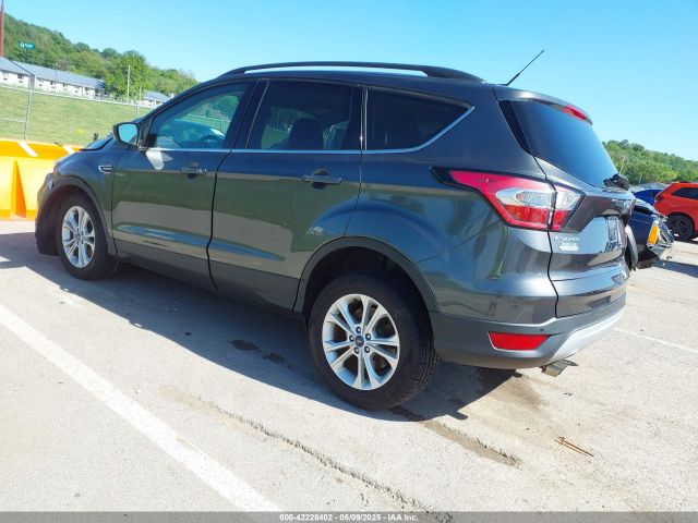 1FMCU0GD5HUF05607 Ford ESCAPE SE