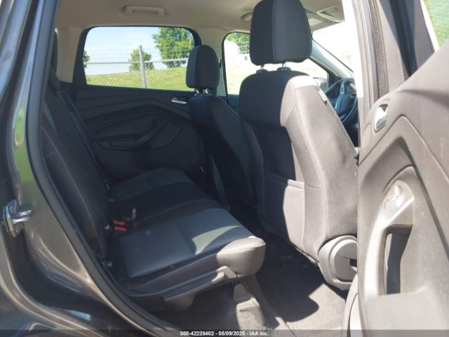 1FMCU0GD5HUF05607 Ford ESCAPE SE