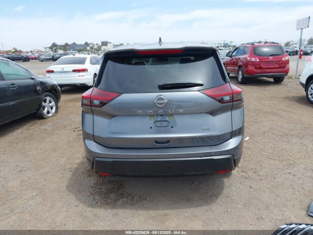 JN8BT3BA6RW005788 Nissan Rogue Sv Fwd