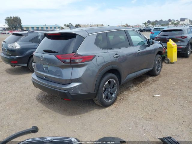 JN8BT3BA6RW005788 Nissan Rogue Sv Fwd