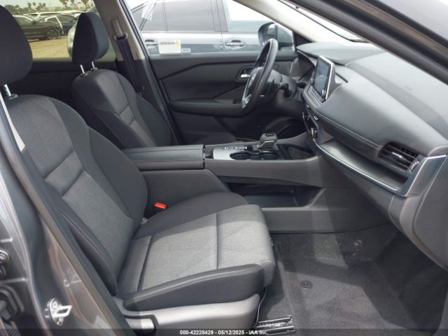 JN8BT3BA6RW005788 Nissan Rogue Sv Fwd