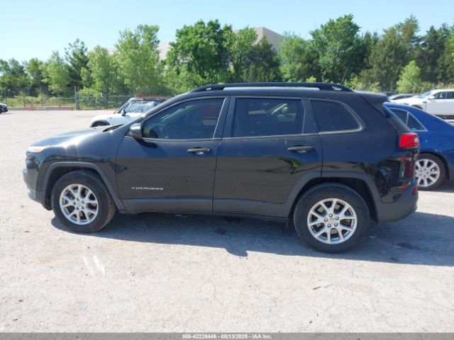1C4PJMAB9GW145256 Jeep Cherokee Sport
