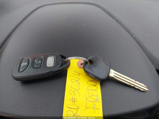 Hyundai 2017 2017 5NPD84LF0HH203521 Image 11