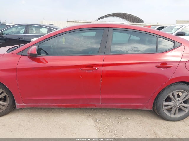 Hyundai 2017 2017 5NPD84LF0HH203521 Image 15