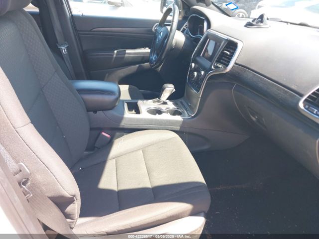 1C4RJEAG0LC278784 Jeep Grand Cherokee Laredo E 4x2