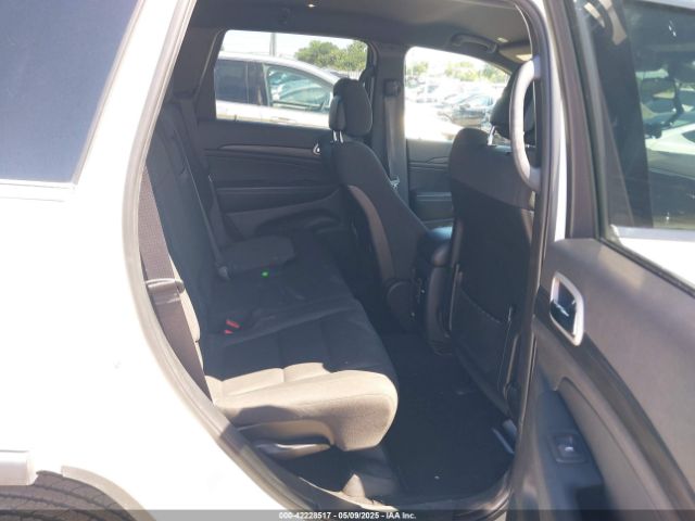 1C4RJEAG0LC278784 Jeep Grand Cherokee Laredo E 4x2