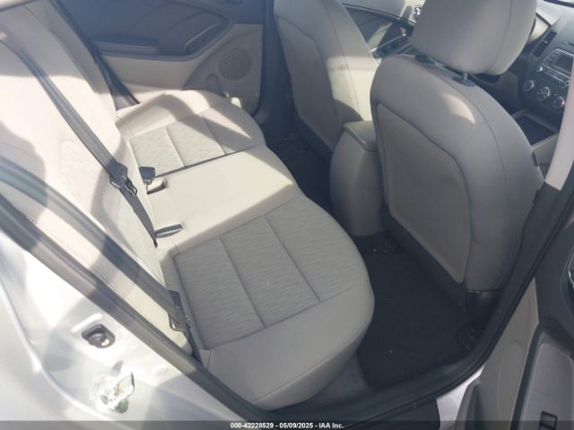 KNAFK4A64G5520307 KIA FORTE LX
