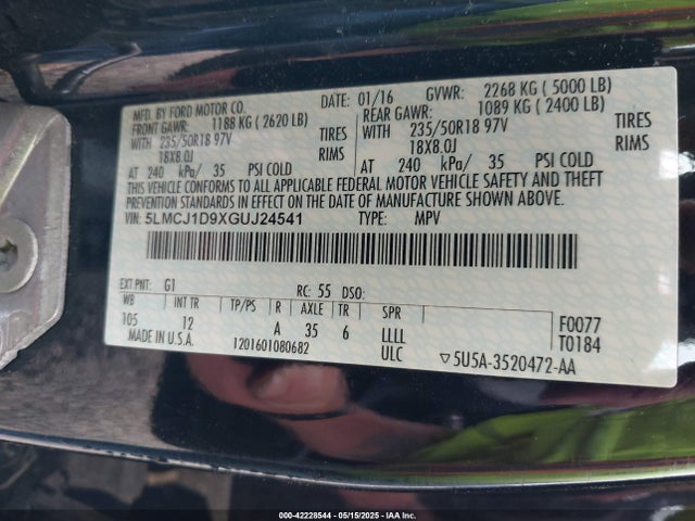 5LMCJ1D9XGUJ24541 Lincoln MKC