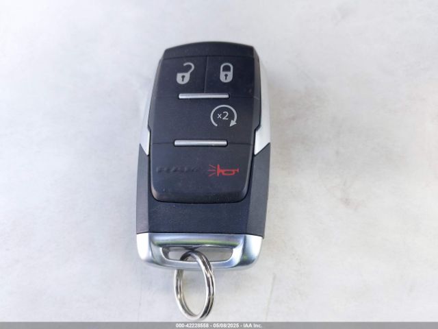 3C6UR5DJ9RG385825 RAM 2500 Big Horn