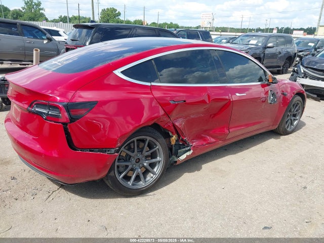 2018 TESLA MODEL 3 5YJ3E1EA8JF019341 Photo 3
