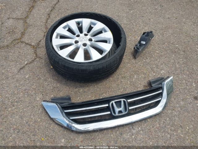 1HGCR3F80FA029195 Honda Accord Ex-l V-6