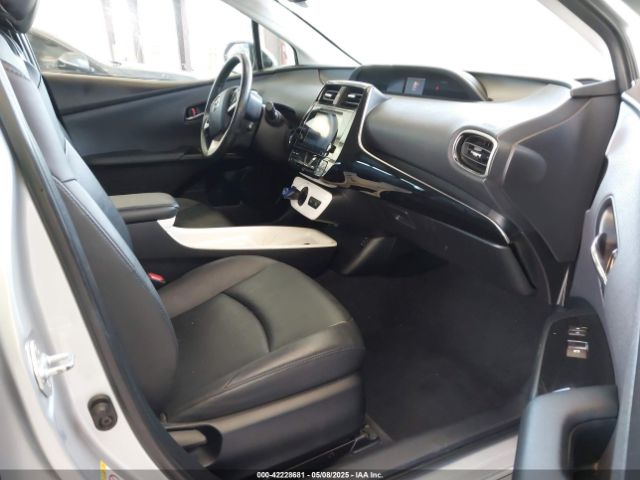 JTDKARFU1G3506403 Toyota Prius Four