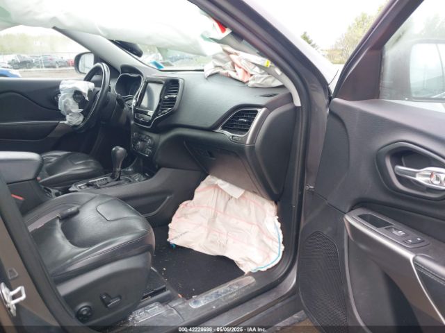 1C4PJMDX1KD282994 Jeep Cherokee Limited 4x4