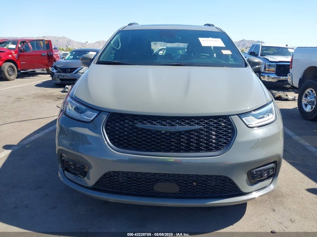 2C4RC1GG0NR187714 Chrysler Pacifica Limited
