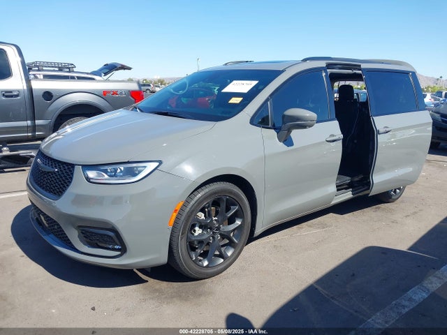 2C4RC1GG0NR187714 Chrysler Pacifica Limited