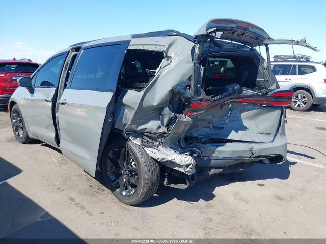 2C4RC1GG0NR187714 Chrysler Pacifica Limited