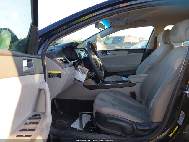 Hyundai SONATA SE 2015 5NPE24AF5FH138722 Image 5