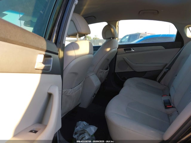 Hyundai SONATA SE 2015 5NPE24AF5FH138722 Image 8