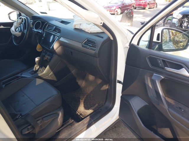 3VV3B7AX3MM038340 Volkswagen 2021