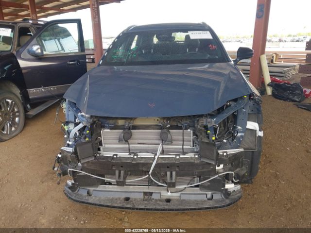 JTDACAAJ3S3003355 Toyota Crown Signia Xle