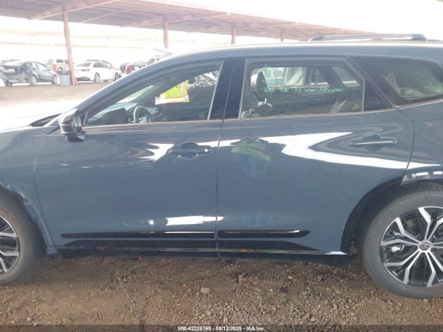 JTDACAAJ3S3003355 Toyota Crown Signia Xle