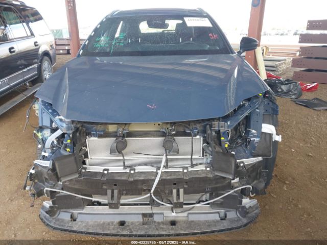 JTDACAAJ3S3003355 Toyota Crown Signia Xle