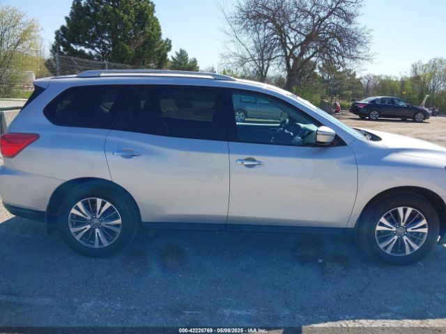 5N1DR2MN5HC683800 Nissan Pathfinder Sv