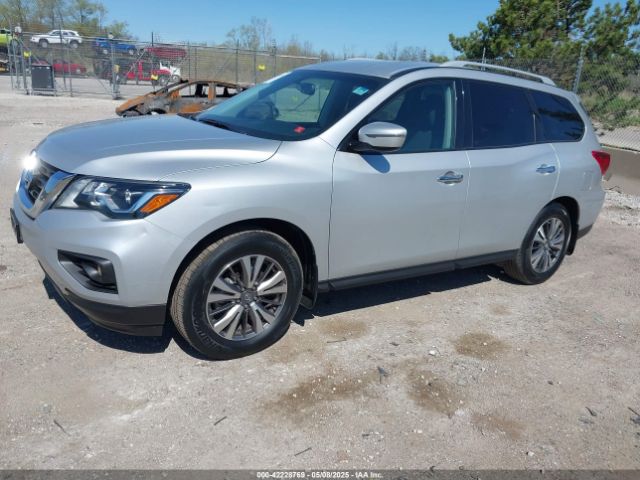 5N1DR2MN5HC683800 Nissan Pathfinder Sv