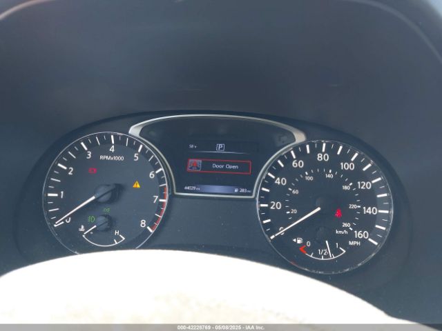5N1DR2MN5HC683800 Nissan Pathfinder Sv