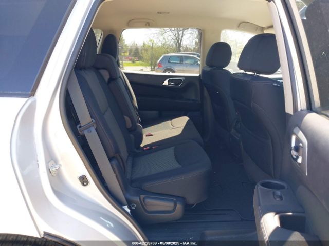 5N1DR2MN5HC683800 Nissan Pathfinder Sv