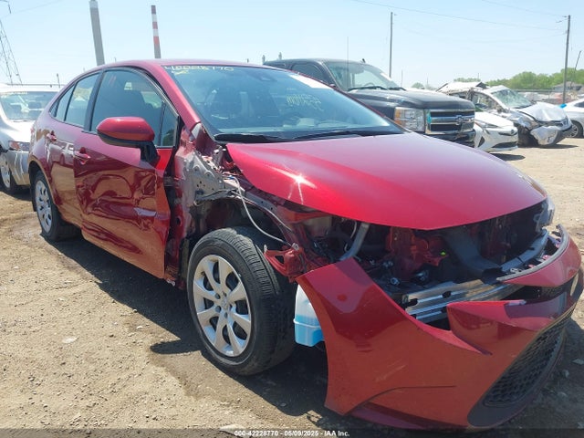 JTDEPMAE4NJ206314 Toyota COROLLA LE